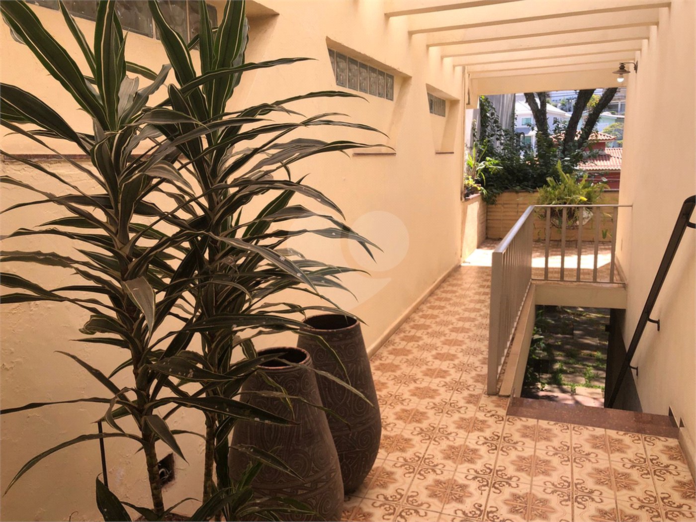 Sobrado à venda com 5 quartos, sendo 1 suíte,  em Jardim São Bento, São Paulo, SP
