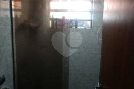 Sobrado à venda com 3 quartos, sendo 1 suíte,  em Vila Universitária, São Paulo, SP