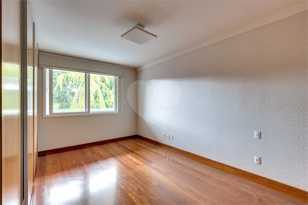 Casa de Vila à venda com 4 suítes em Chácara Flora, São Paulo, SP
