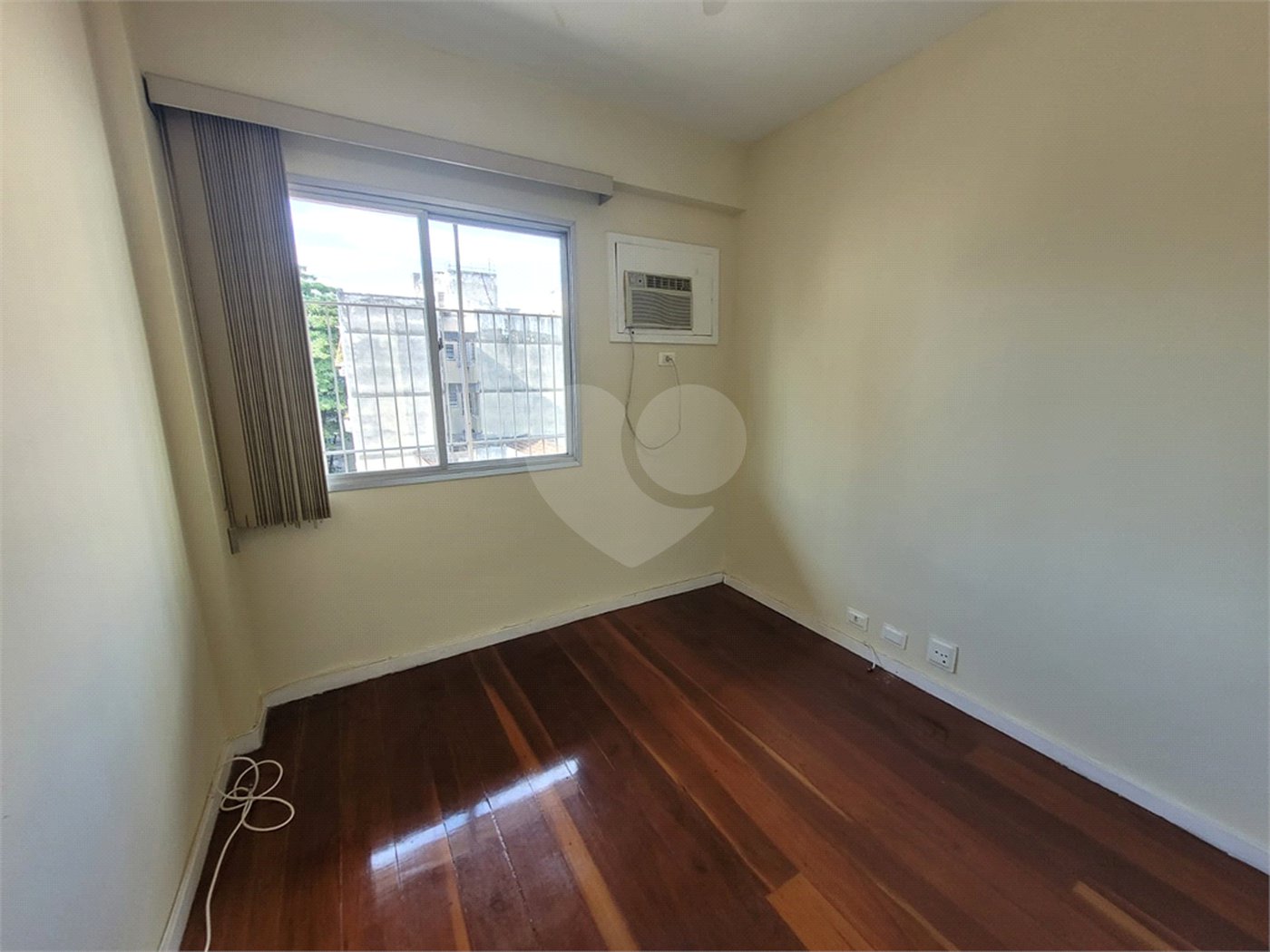 Apartamento à venda com 3 quartos, sendo 1 suíte,  em Tijuca, Rio de Janeiro, RJ