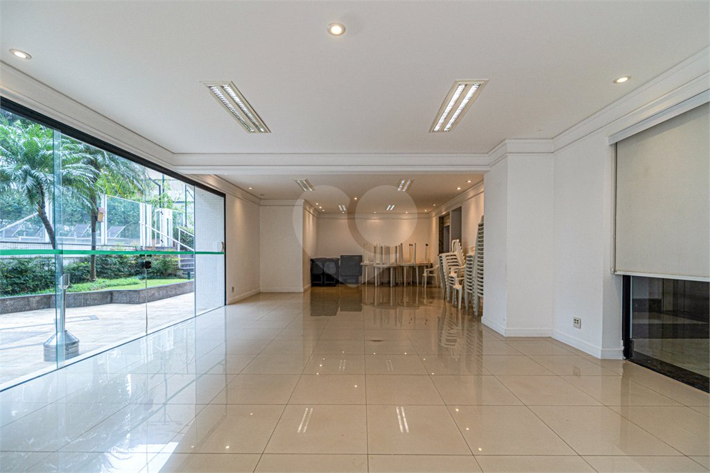 Apartamento à venda com 4 quartos, sendo 3 suítes,  em Perdizes, São Paulo, SP