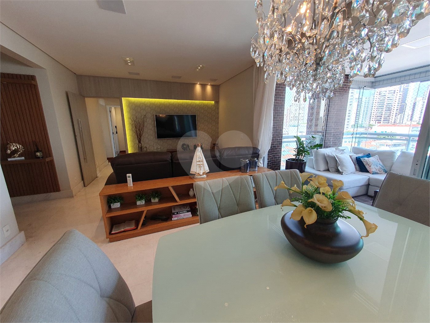 Apartamento à venda com 4 quartos, sendo 3 suítes, em Vila Santo Estevão, São Paulo, SP