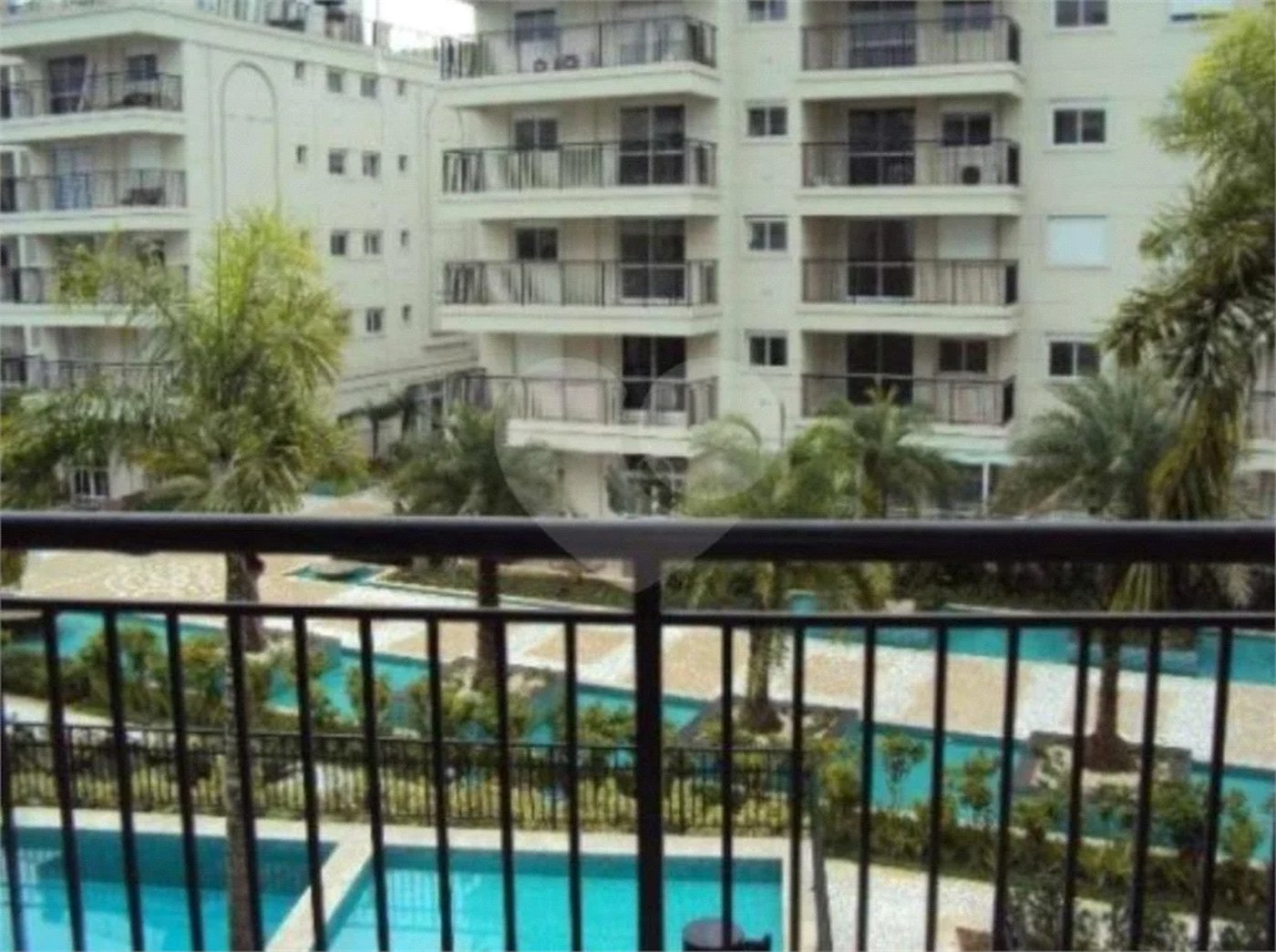 Apartamento à venda com 1 suíte em Jardim Leonor, São Paulo, SP