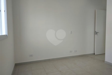 Apartamento para alugar com 2 quartos, sendo 1 suíte,  em Jardim das Palmeiras, Atibaia, SP