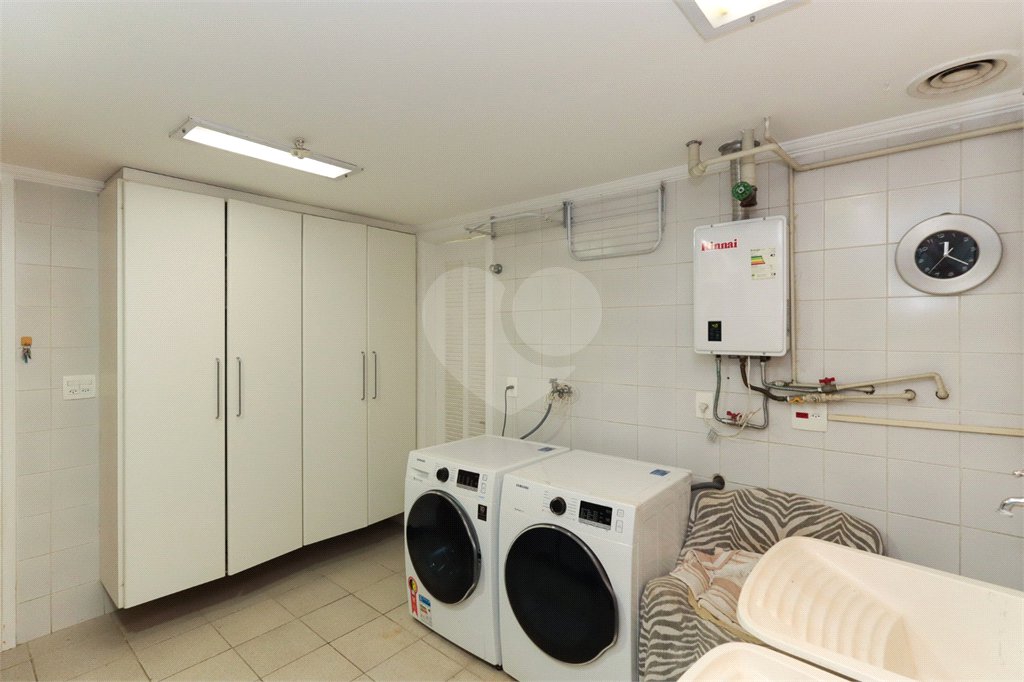 Casa à venda com 4 suítes no condomínio Residencial Courtyard Village, São Paulo - SP