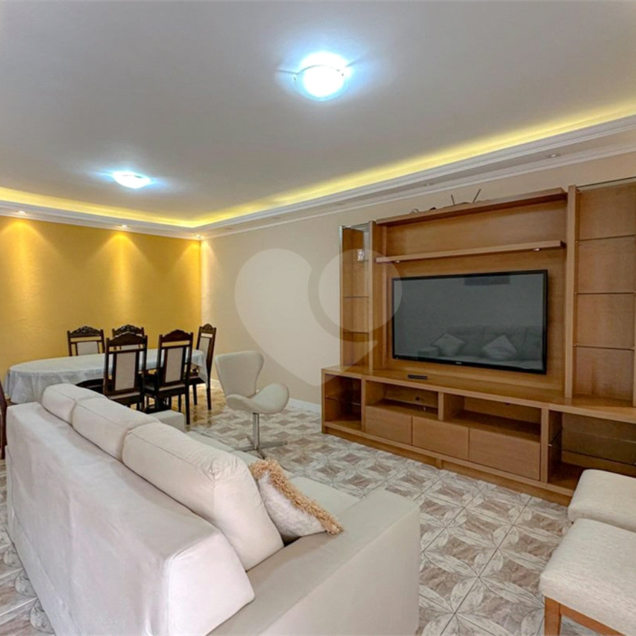 Casa para alugar com 3 quartos, sendo 1 suíte, em Vila Anglo Brasileira, São Paulo, SP