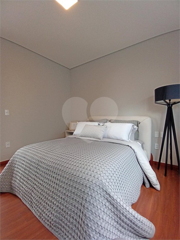 Casa à venda com 4 quartos, sendo 3 suítes,  no condomínio Alphaville Nova Esplanada 3, Votorantim - SP