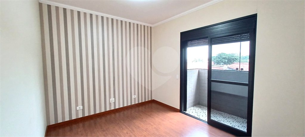 Apartamento à venda com 3 quartos, sendo 1 suíte,  em Lar São Paulo, São Paulo, SP