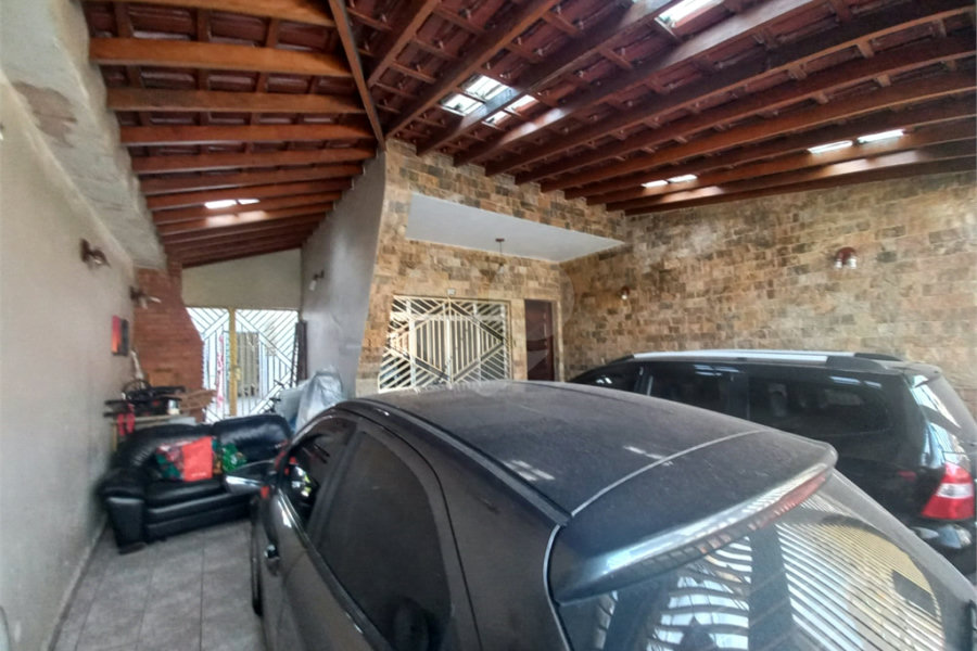 Sobrado à venda com 3 quartos em Vila Paiva, São Paulo, SP