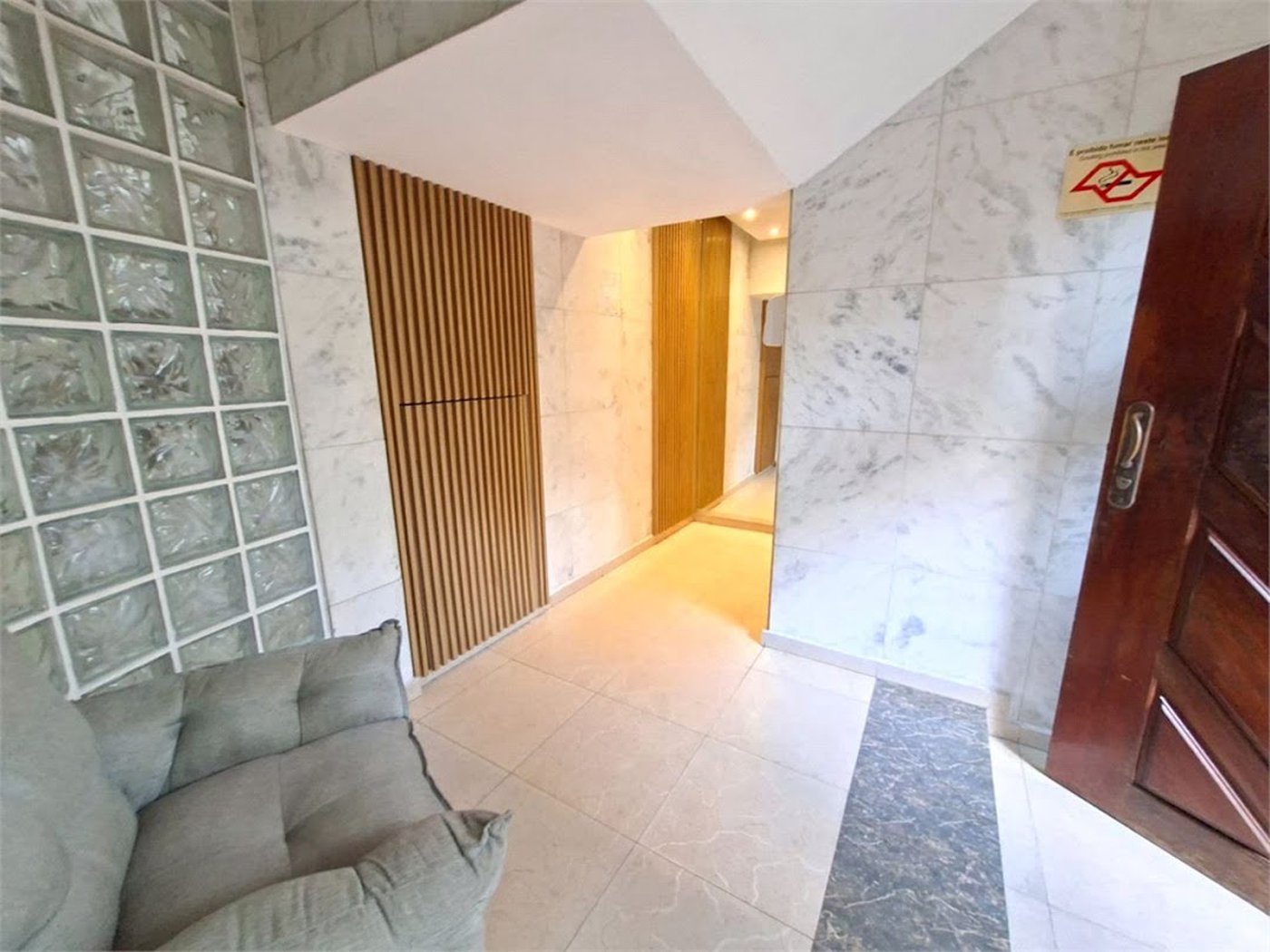 Apartamento Residencial à venda, Gonzaga, Santos - AP1410.