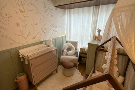 Apartamento à venda com 3 quartos, sendo 1 suíte, em Vila Mariana, São Paulo, SP