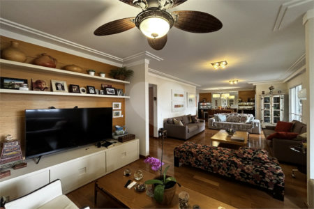 Apartamento para alugar com 3 suítes em Vila Romana, São Paulo, SP