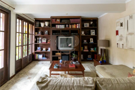 Casa à venda ou para alugar com 4 quartos, sendo 3 suítes, em Lapa, São Paulo, SP