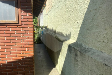 Casa Térrea à venda com 1 quarto em Jardim Débora, Poá, SP