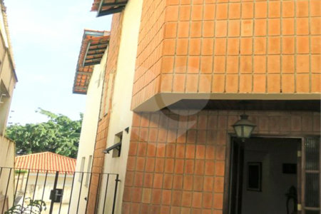 Sobrado à venda com 3 suítes em Vila Progredior, São Paulo, SP