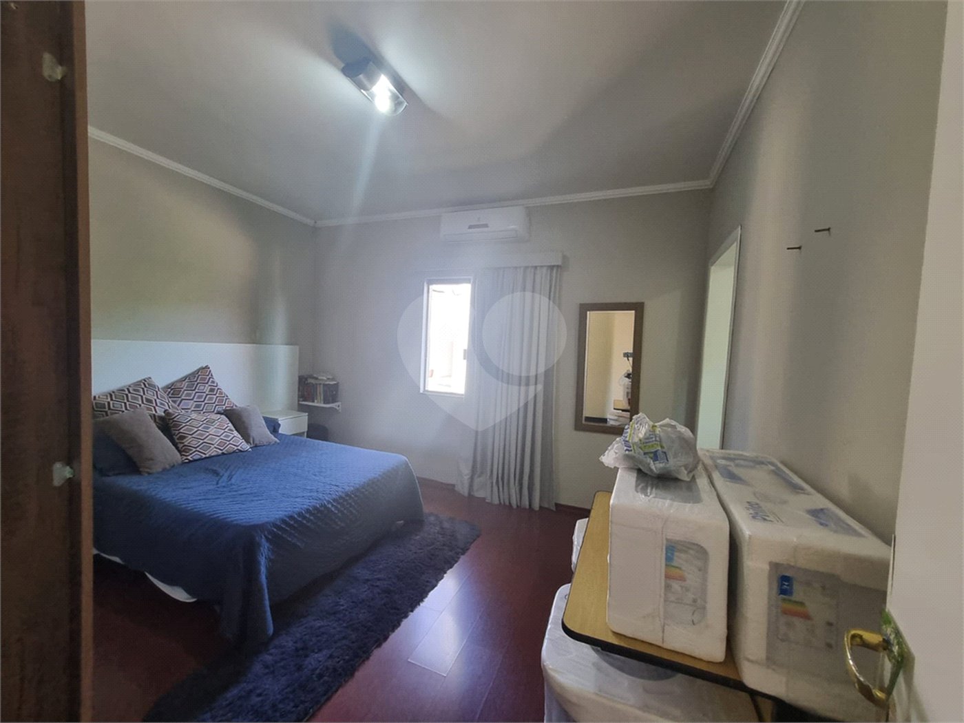 Casa à venda com 4 quartos, sendo 3 suítes,  no condomínio Ibiti do Paço, Sorocaba - SP