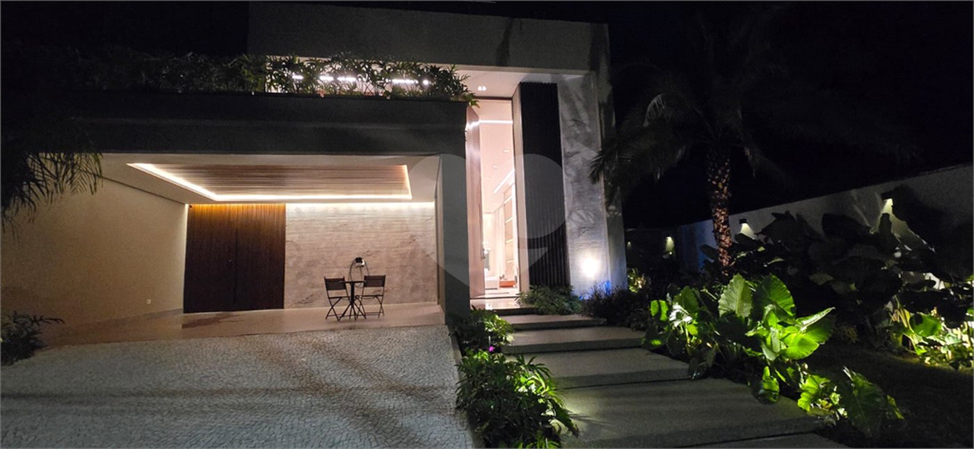 Casa à venda com 6 suítes no condomínio Riviera de São Lourenço, Bertioga - SP