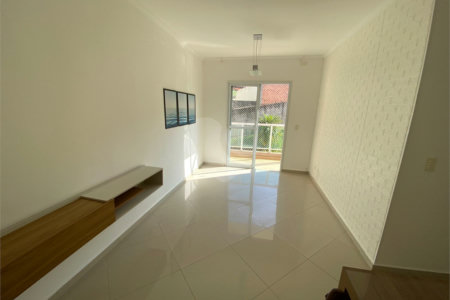 Apartamento à venda com 3 quartos, sendo 1 suíte, em Pinheirinho, Vinhedo, SP