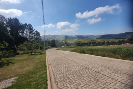 Terreno à venda no condomínio Residencial Solar São Judas Tadeu, Piracaia - SP
