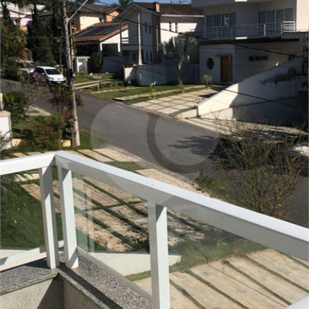 Casa à venda com 4 suítes no condomínio Aruã, Mogi das Cruzes - SP