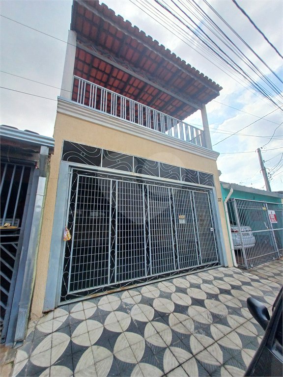 Sobrado à venda com 2 quartos em Jardim Guaíba, Sorocaba, SP