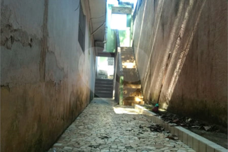 Sobrado à venda com 6 quartos em Jardim Imperial, São Paulo, SP