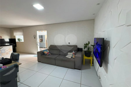 Casa à venda com 2 quartos, sendo 1 suíte,  em Portal dos Pinheiros Iii, Itapetininga, SP