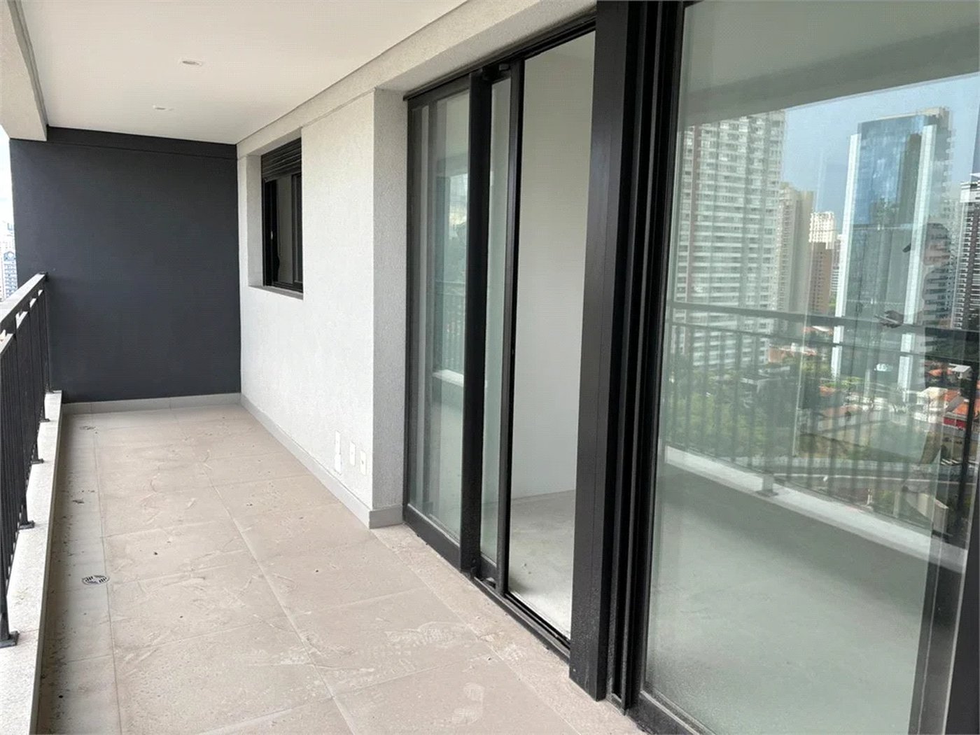 Apartamento à venda com 1 suíte em Vila Cordeiro, São Paulo, SP