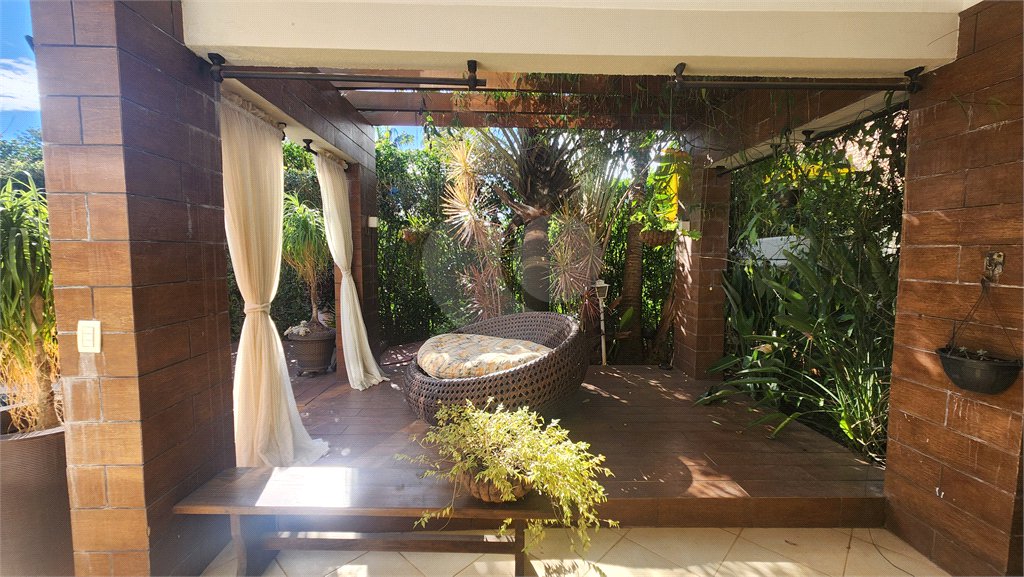 Casa à venda com 3 suítes no condomínio Vivendas do Lago, Sorocaba - SP