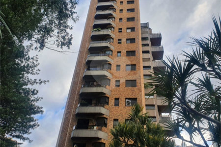 Apartamento à venda com 4 suítes em Vila Andrade, São Paulo, SP