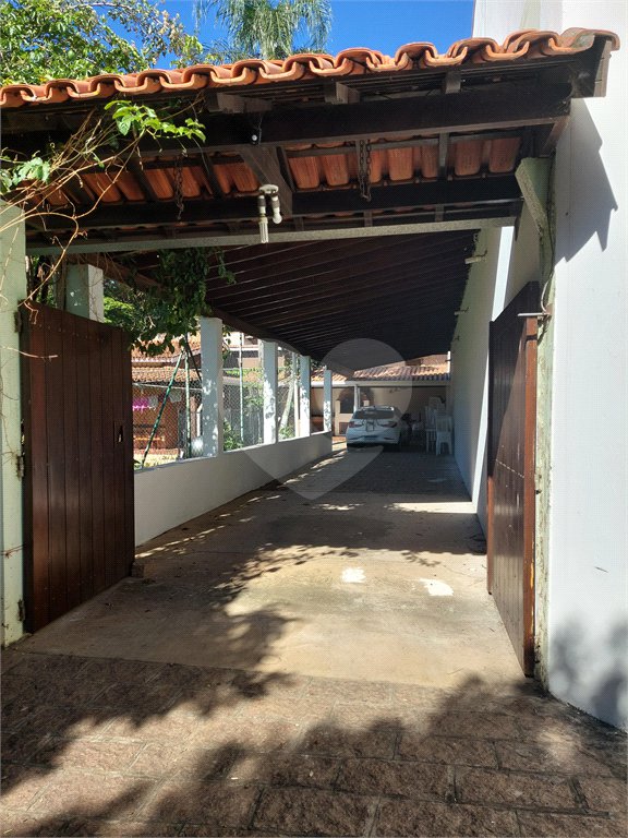 Chácara à venda com 2 quartos em Bosque, Vinhedo, SP