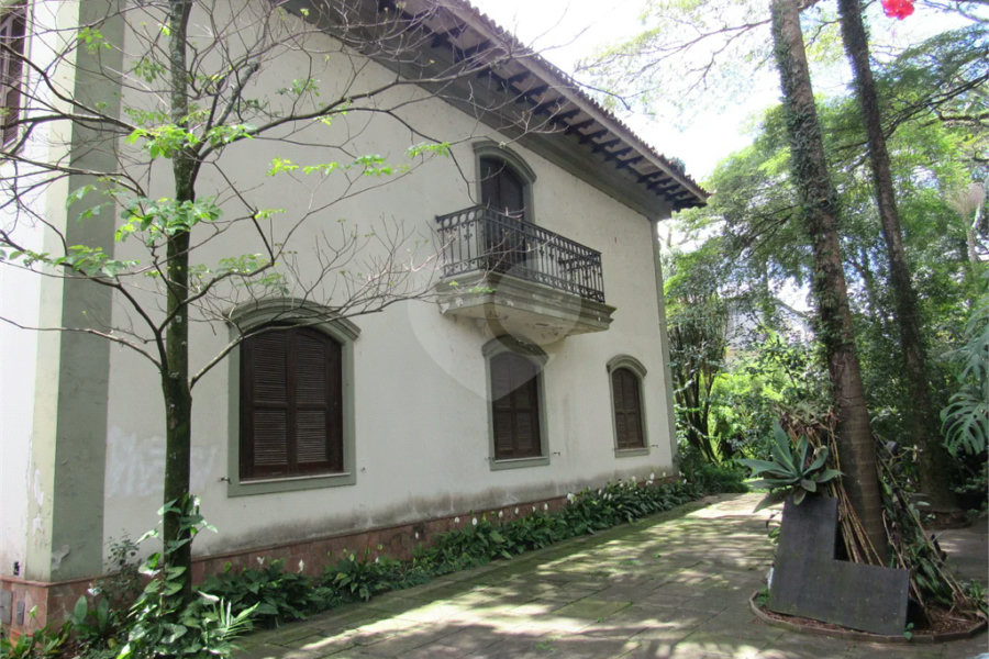 Casa à venda com 4 suítes em Jardim Guedala, São Paulo, SP
