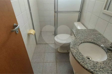 Apartamento no Condomínio Joan Miro .