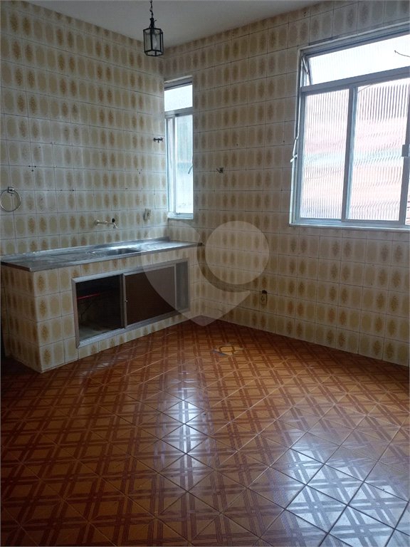 Casa à venda com 2 quartos, sendo 1 suíte, no Centro, Mangaratiba, RJ