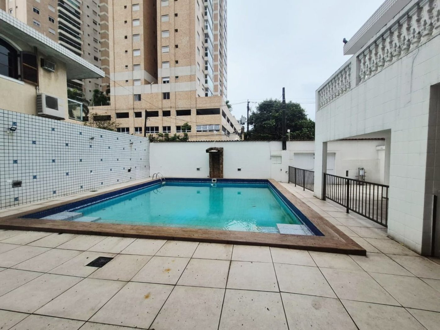 Casa com 4 dormitórios para alugar, 514 m² por R$ 20.934,21/mês - Ponta da Praia - Santos/SP