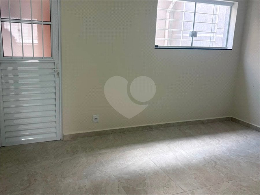 Sobrado para alugar com 2 quartos em Santana, São Paulo, SP