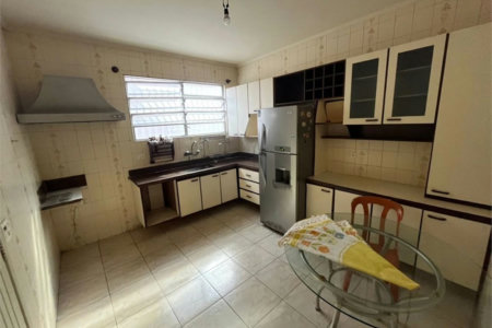 Casa com 5 dormitórios para alugar, 250 m² por R$ 10.630,00 - Ponta da Praia - Santos/SP
