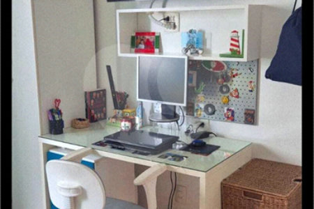 Apartamento à venda com 3 quartos, sendo 1 suíte,  em Perdizes, São Paulo, SP