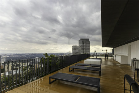 Apartamento à venda ou para alugar com 1 suíte em Jardim das Bandeiras, São Paulo, SP