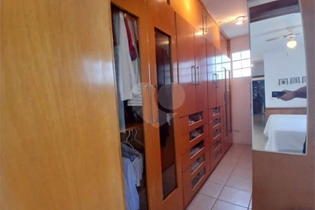 Casa Térrea à venda com 4 quartos, sendo 1 suíte, em Vila Leopoldina, São Paulo, SP