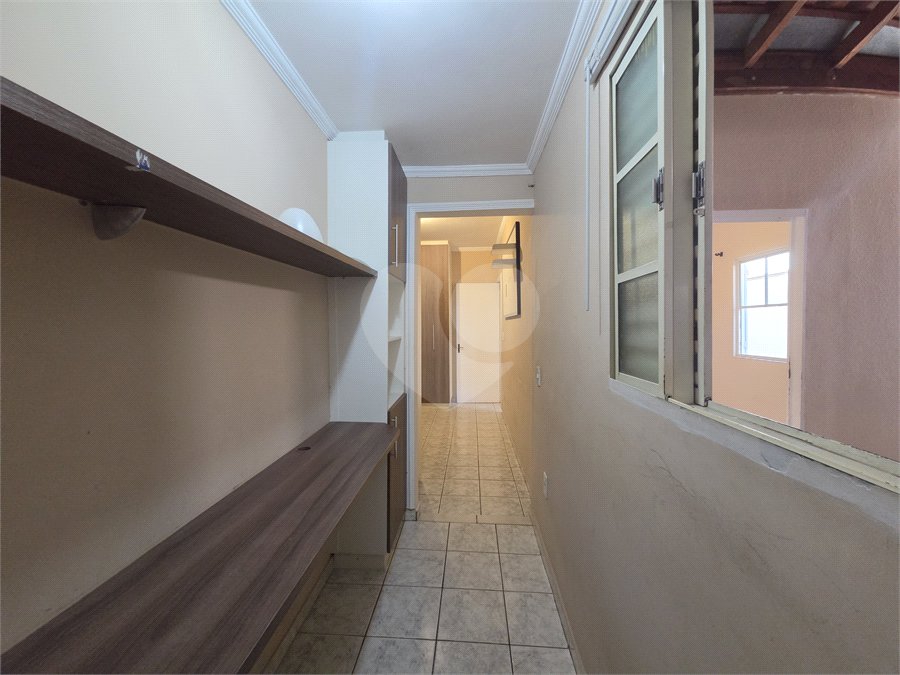 Casa à venda com 3 quartos, sendo 1 suíte, no condomínio Parque das Árvores, Sorocaba - SP