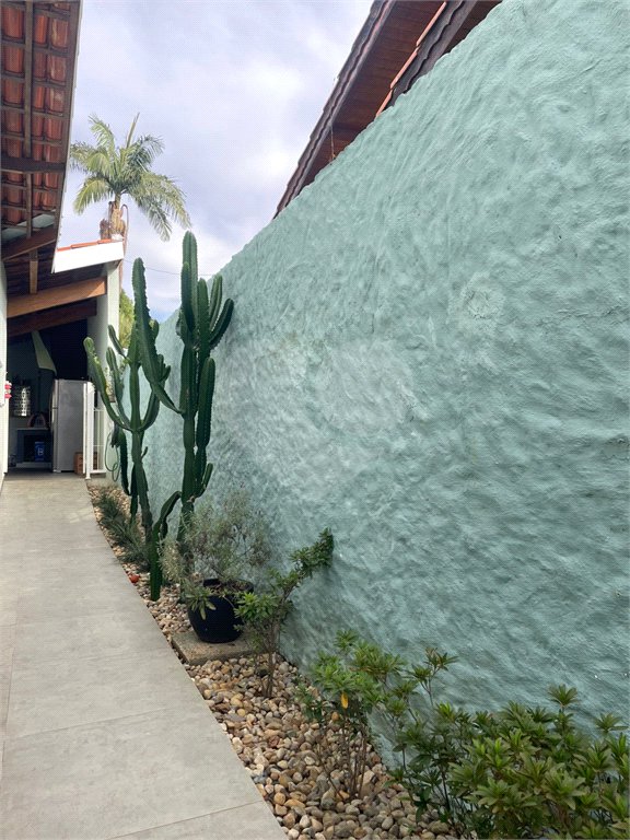 Casa à venda com 3 quartos, sendo 1 suíte, em Vila Esperia Ou Giglio, Atibaia, SP