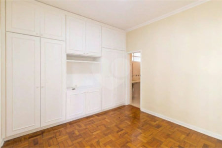 Apartamento à venda com 4 quartos, sendo 1 suíte, em Jardim Paulista, São Paulo, SP