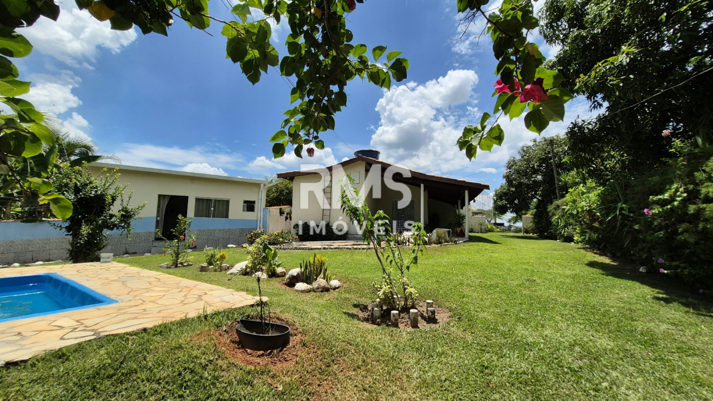 Chácara à venda com 3 quartos, sendo 1 suíte,  em Área Rural de Monte Mor, Monte Mor, SP