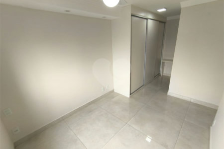 Apartamento à venda com 2 quartos, sendo 1 suíte, em Jardim Vazani, São Paulo, SP
