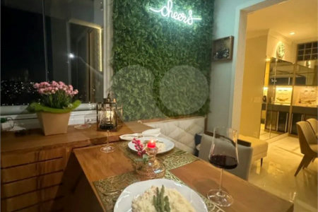 Apartamento à venda com 2 quartos, sendo 1 suíte,  em Cerâmica, São Caetano do Sul, SP