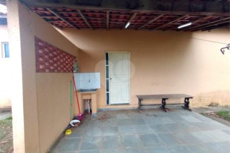 Chácara à venda com 2 quartos em Conceição, Itapetininga, SP