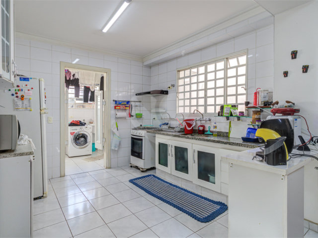 Sobrado à venda com 3 quartos, sendo 1 suíte,  em Jardim Prudência, São Paulo, SP