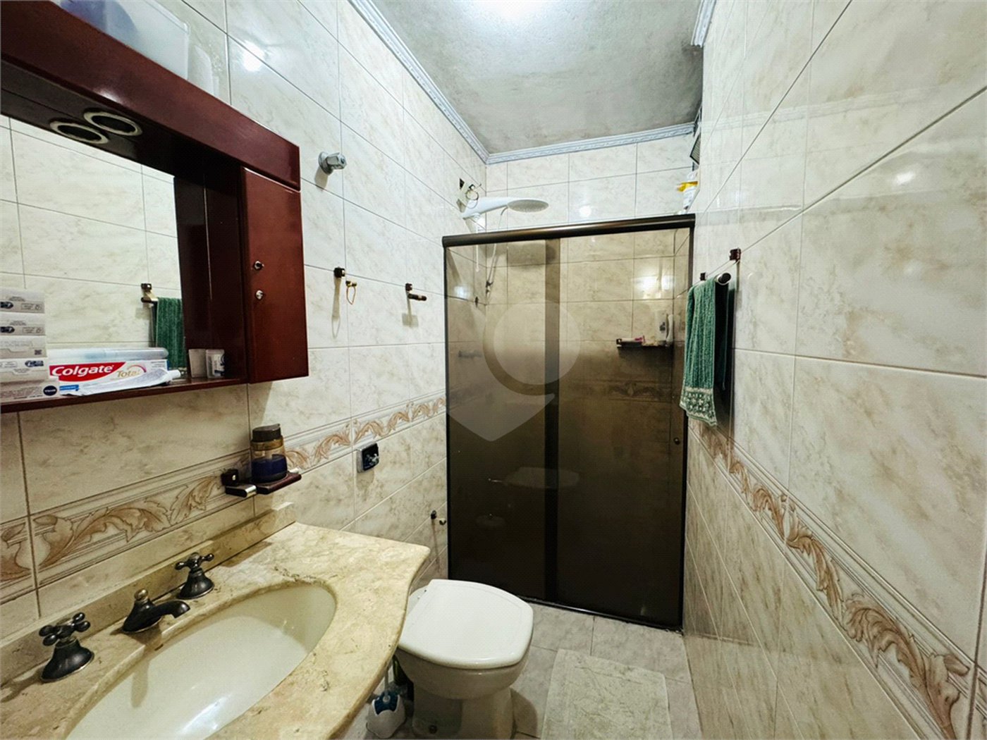 Casa à venda com 4 quartos, sendo 2 suítes, em Parque Santo Antônio, Guarulhos, SP