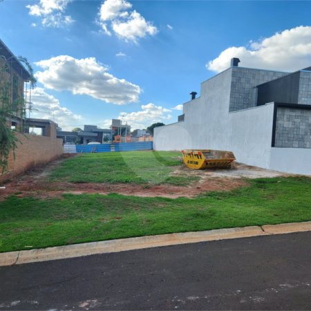 Terreno à venda em Residencial Volpi, Araraquara, SP